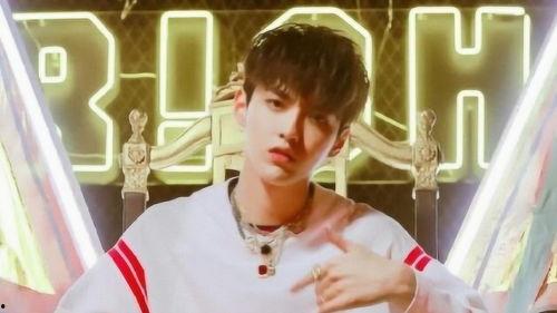 吃瓜网男主,揭秘网络红人的崛起之路